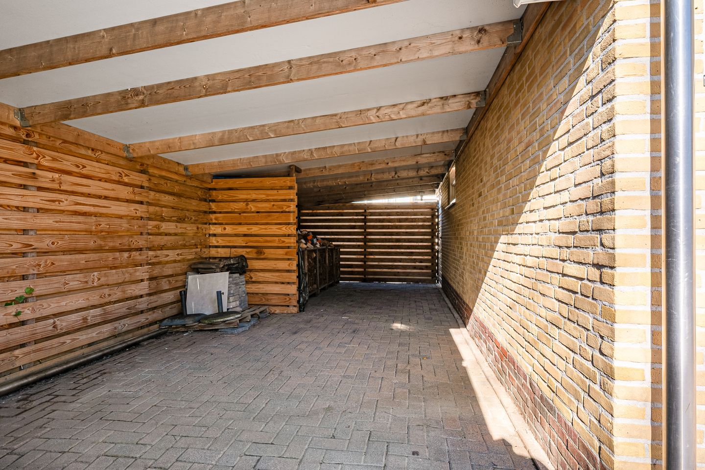 Photo 40 of Bordine 9