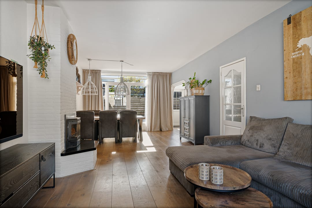 Photo 7 of Bordine 9