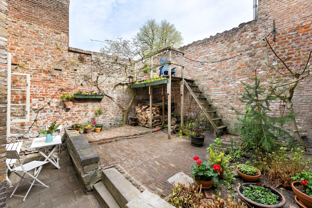 Foto 13 van Latijnse Schoolstraat 15