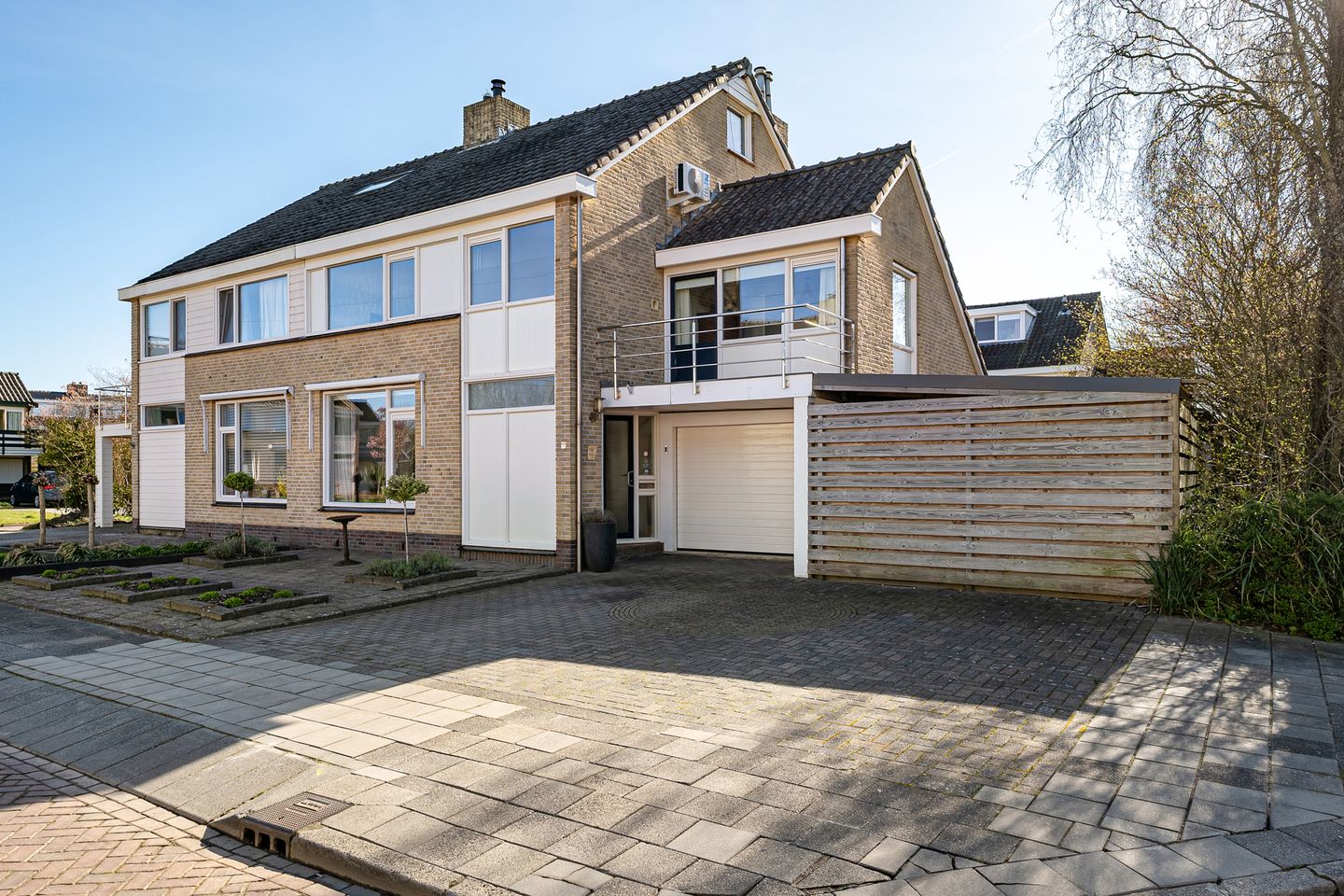 Photo 50 of Bordine 9