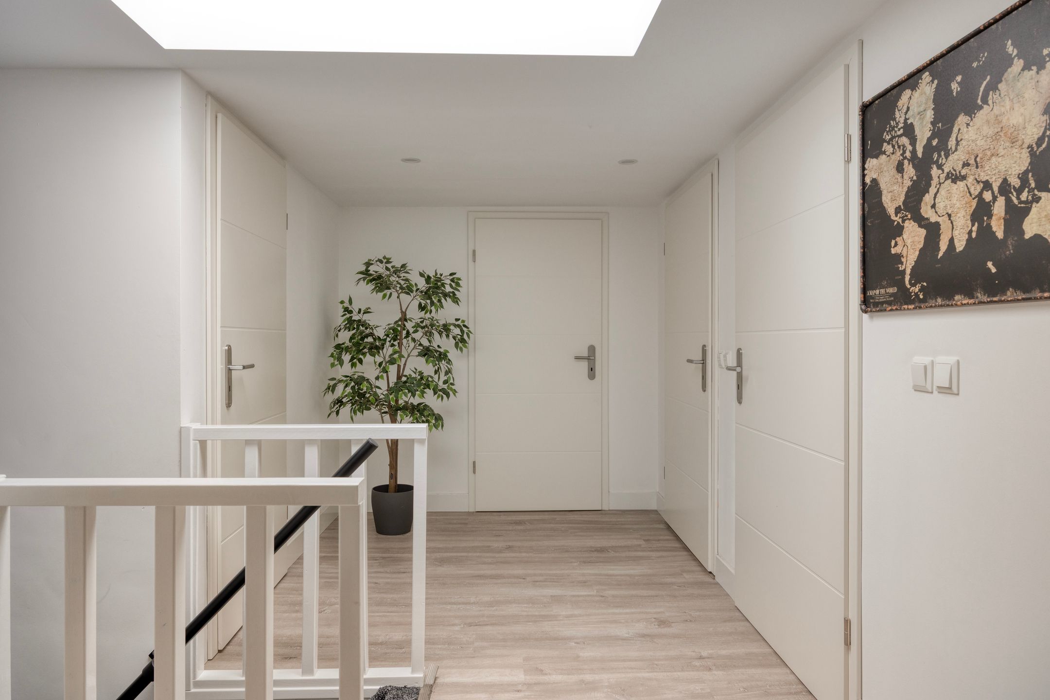 Foto 12 van Schipholtstraat 28