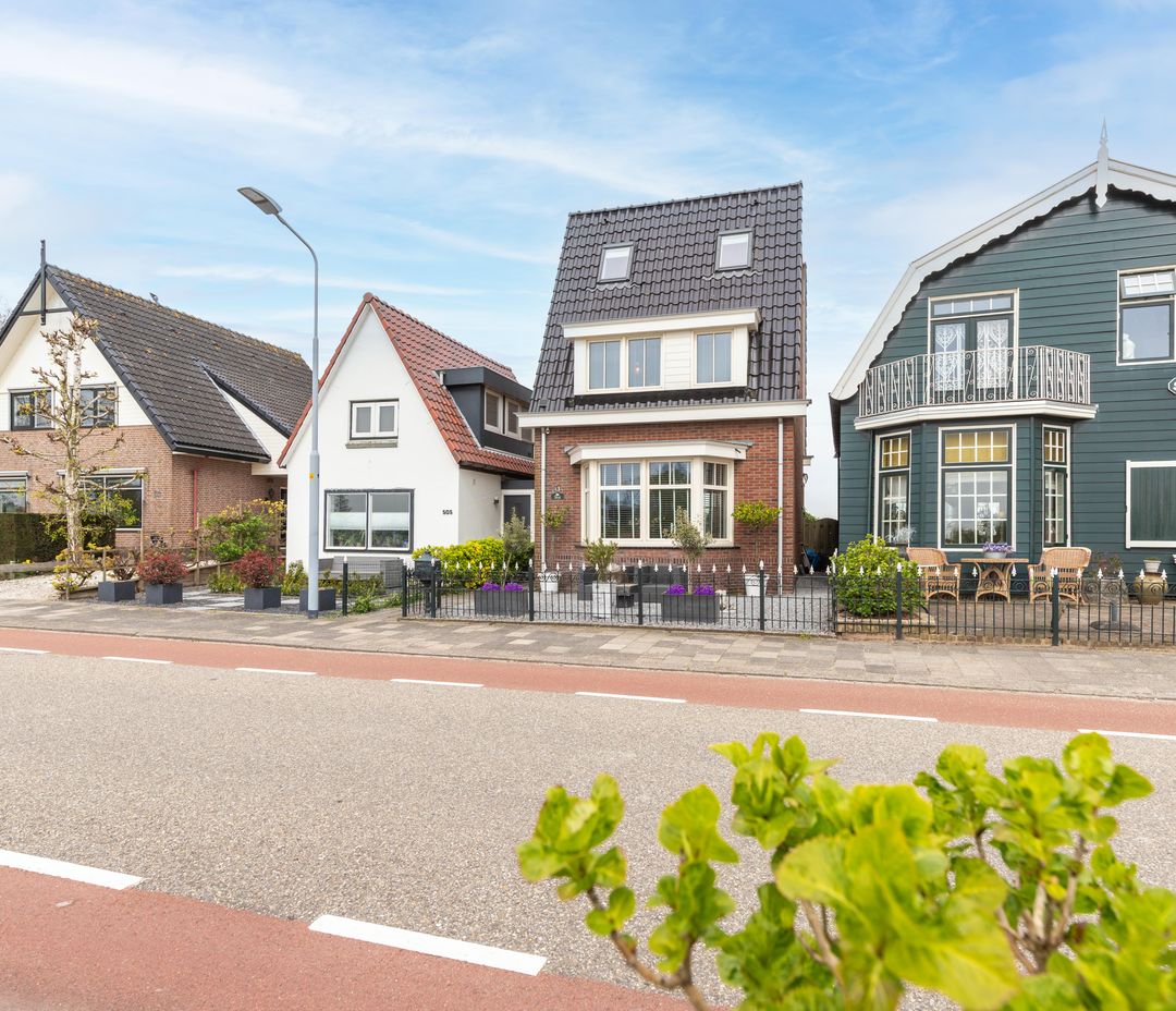 Photo 1 of Aalsmeerderdijk 504