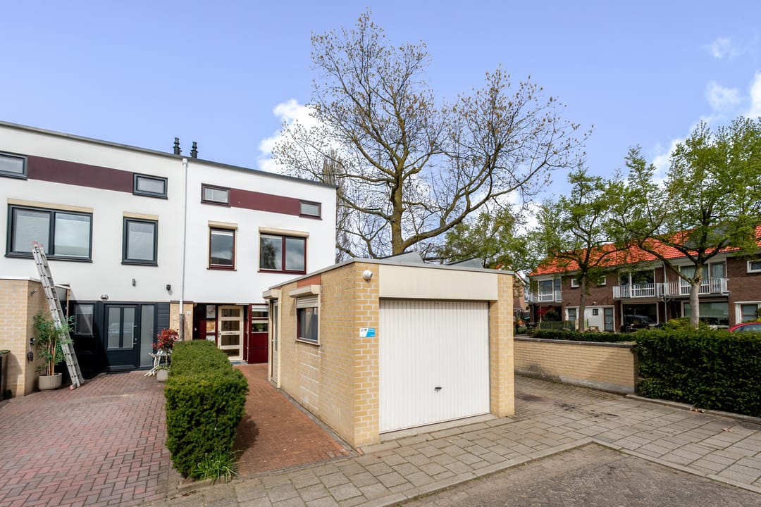 Ruime hoekwoning met 5 slaapkamers, energielabel A en dakterras