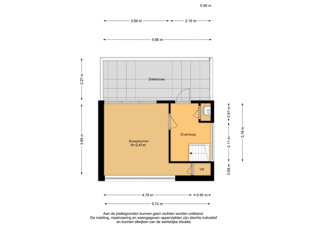 Spacious semi-detached family home with garage and sunny roof terrace in child-friendly location — 73