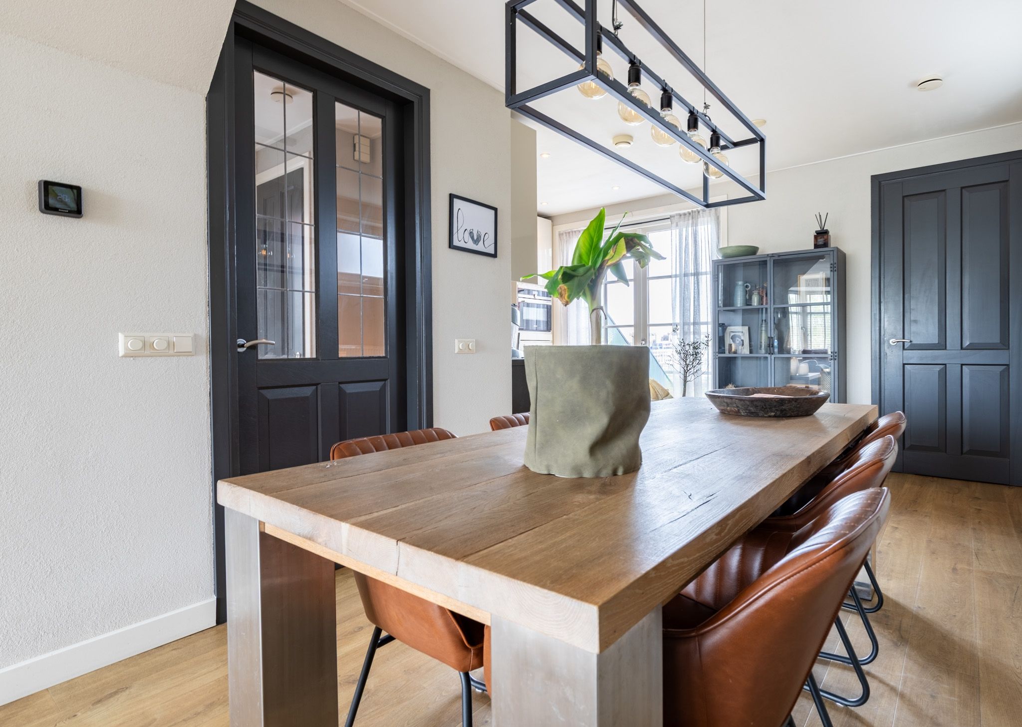 Photo 9 of Aalsmeerderdijk 504