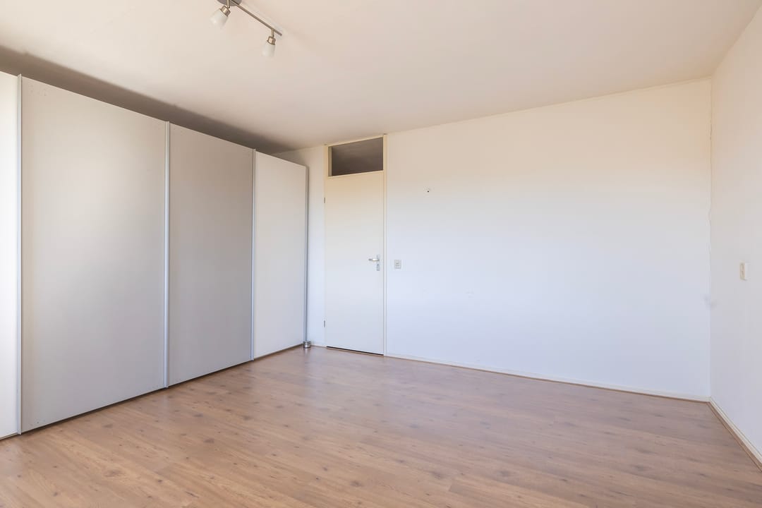 Photo 16 of Rodderikweg 27