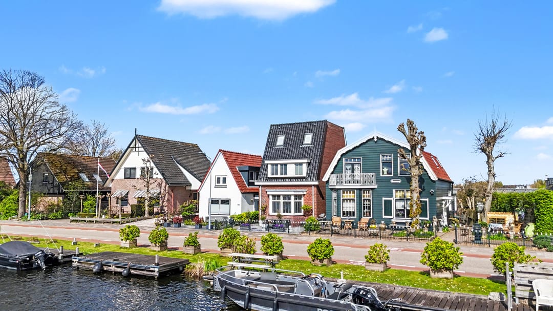 Photo 56 of Aalsmeerderdijk 504