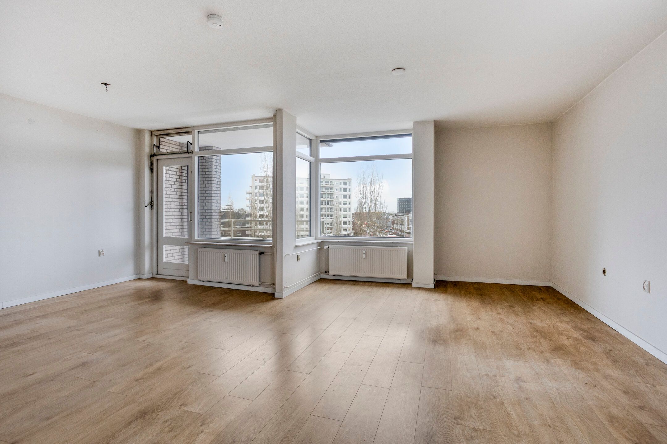 Foto 3 van Europaplein 30-B