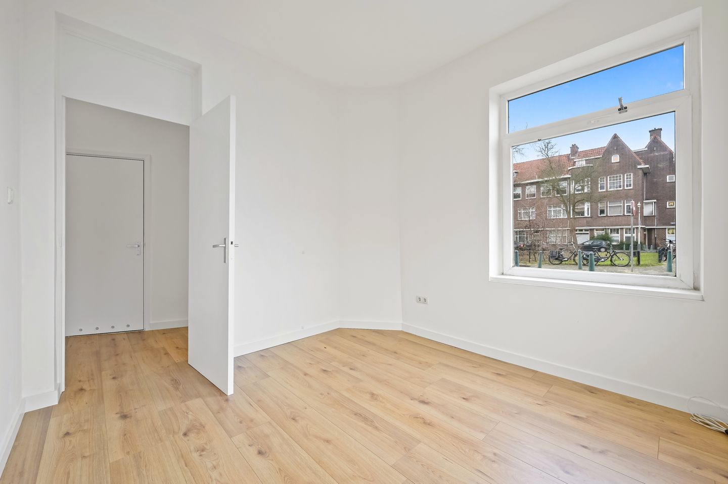 Foto 19 van Capadosestraat 92