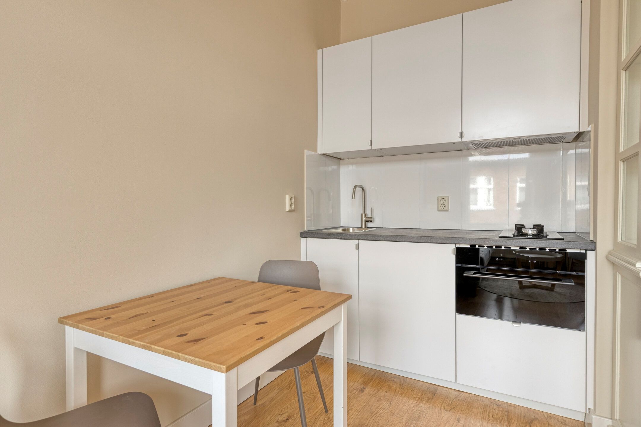 Photo 9 of Kepplerstraat 256-B