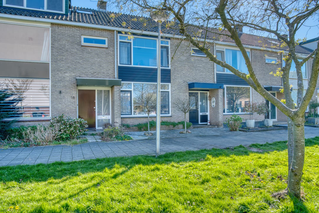 Foto 1 van Roerdompstraat 18