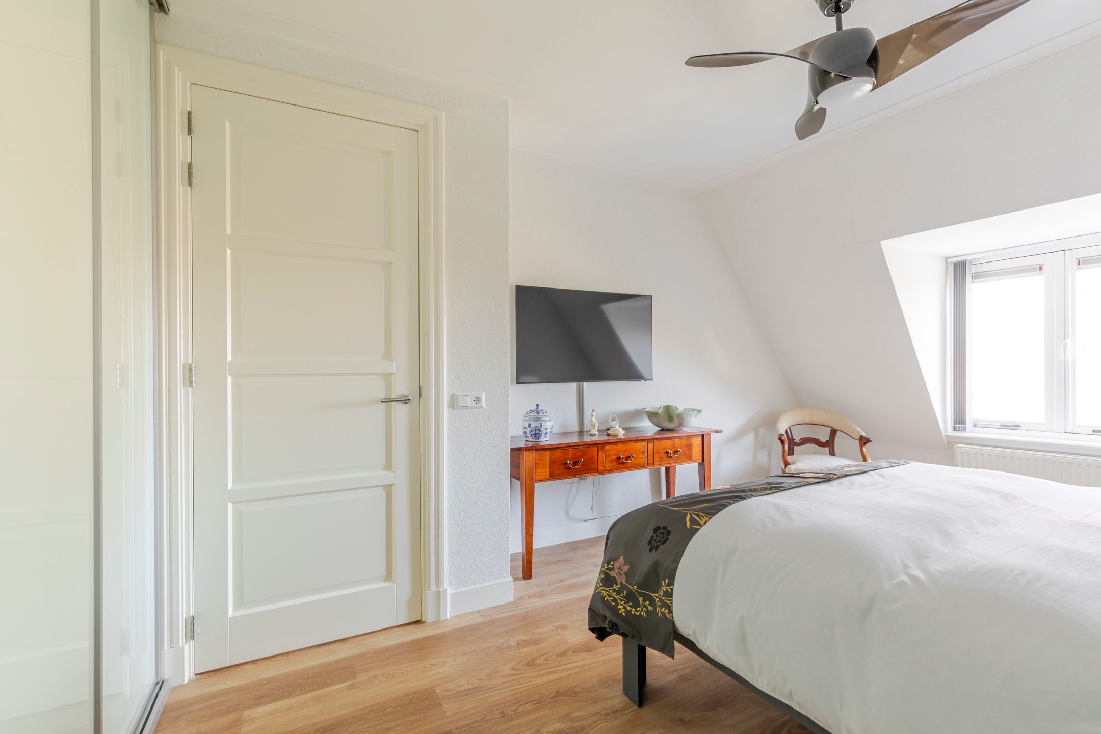 Foto 24 van Dorpsstraat 14-A