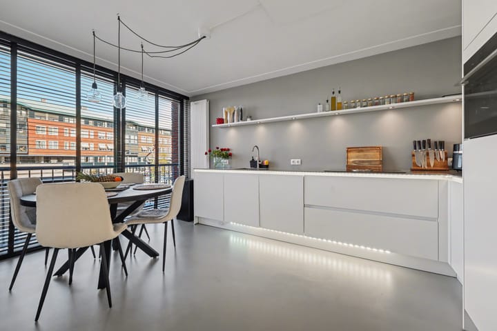 Photo 2 of Marijkestraat 48