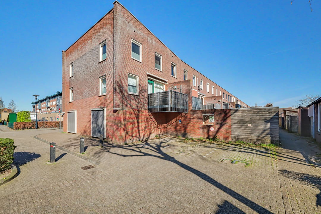 Photo 32 of Marijkestraat 48