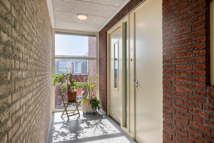 Foto 4 van Prinses Amaliahof 36