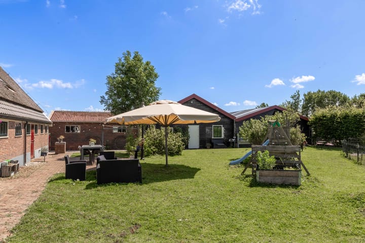 Vrijstaande woning te koop: Westdijk 22, Zuidschermer