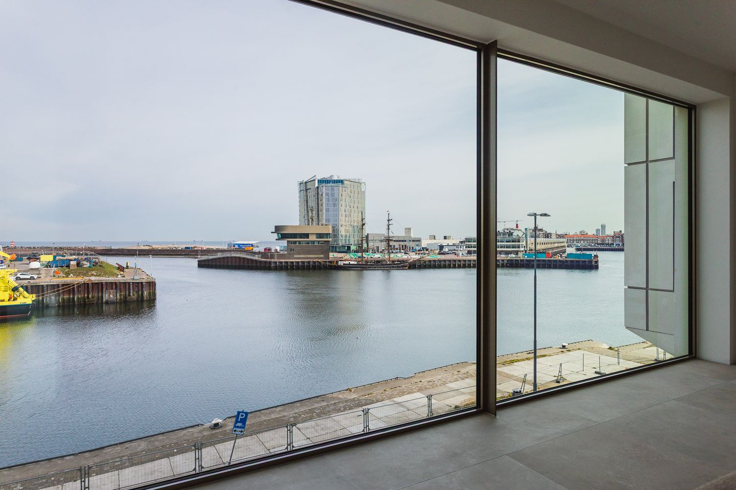 Foto 34 van Hellingkade 140