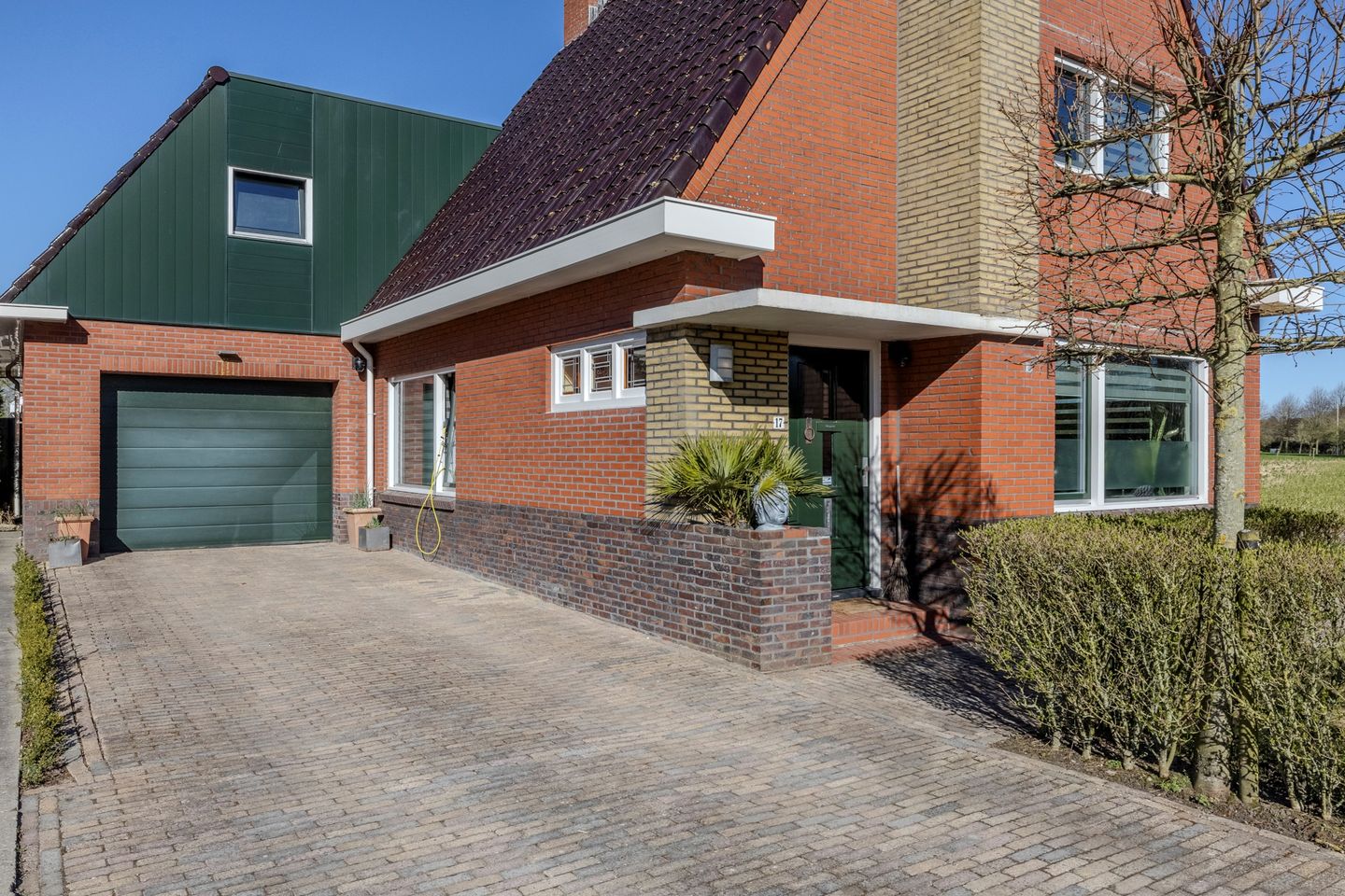 Foto 10 van Uithuizerweg 17