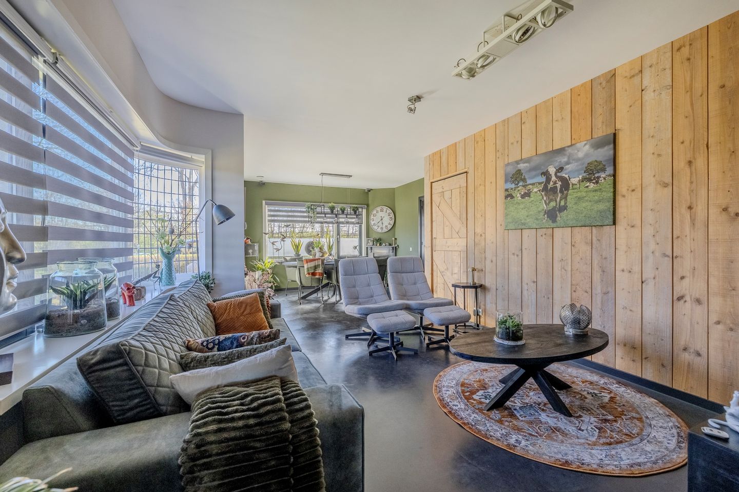 Foto 25 van Uithuizerweg 17