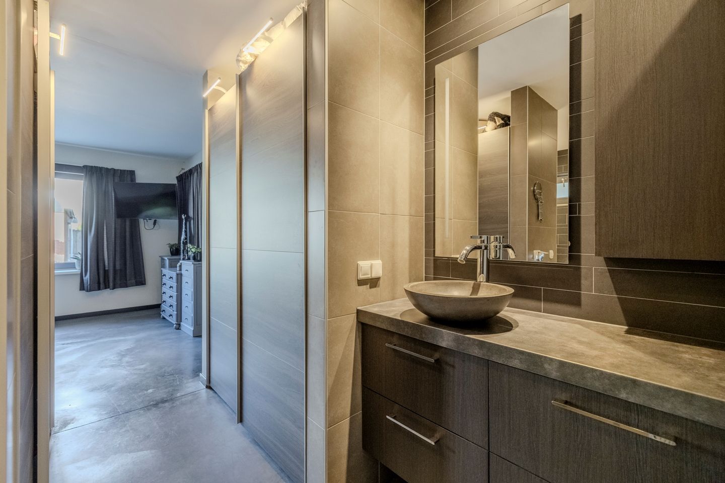 Foto 44 van Uithuizerweg 17