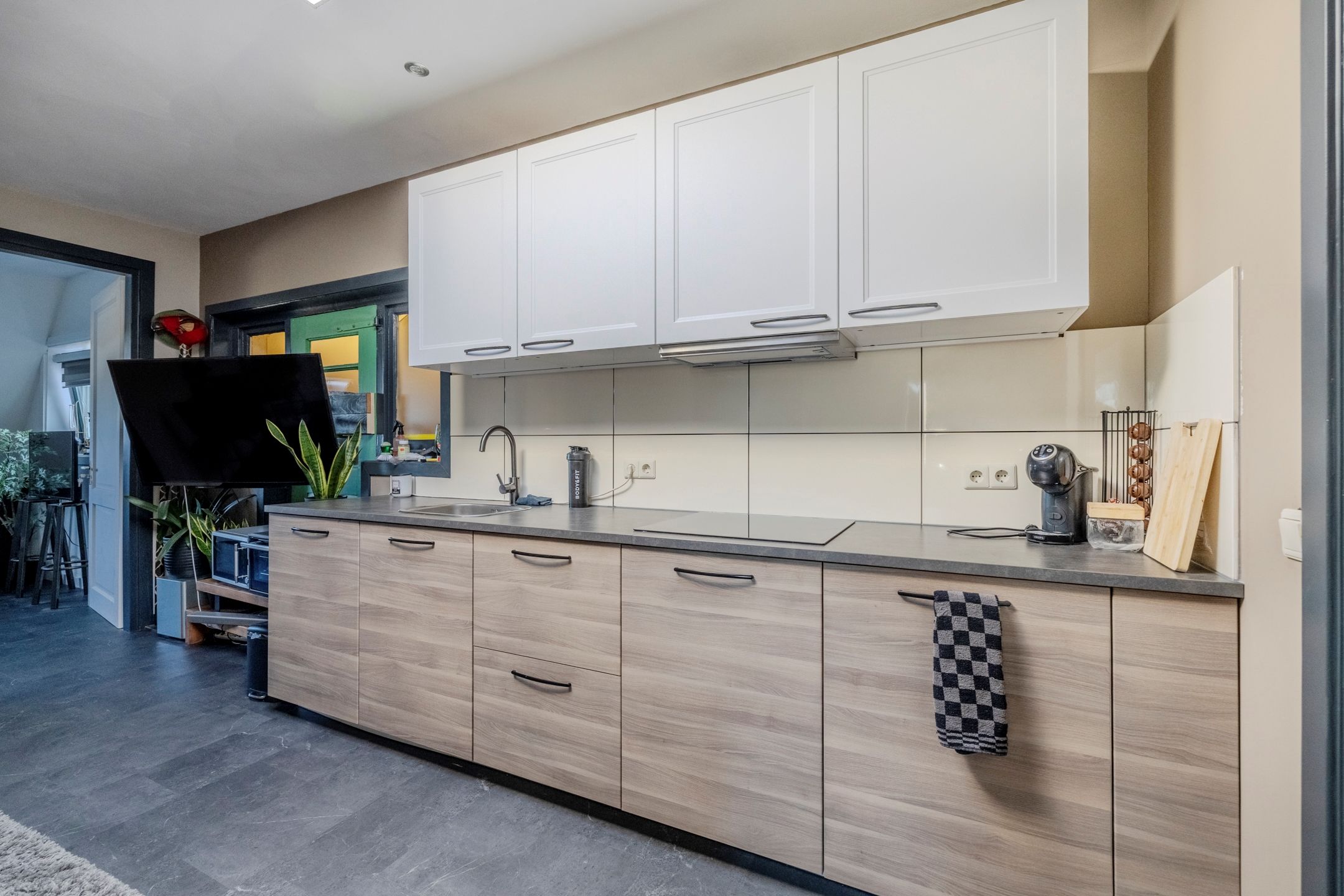 Foto 48 van Uithuizerweg 17