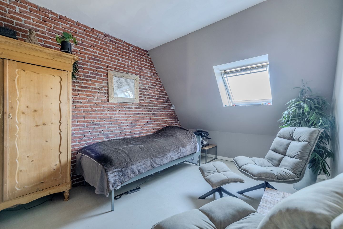 Foto 50 van Uithuizerweg 17