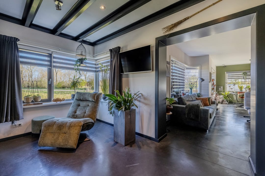 Foto 26 van Uithuizerweg 17