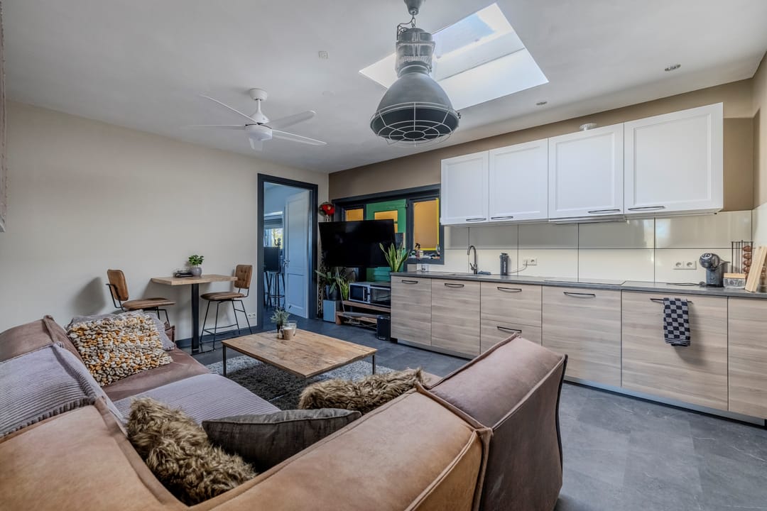 Foto 47 van Uithuizerweg 17