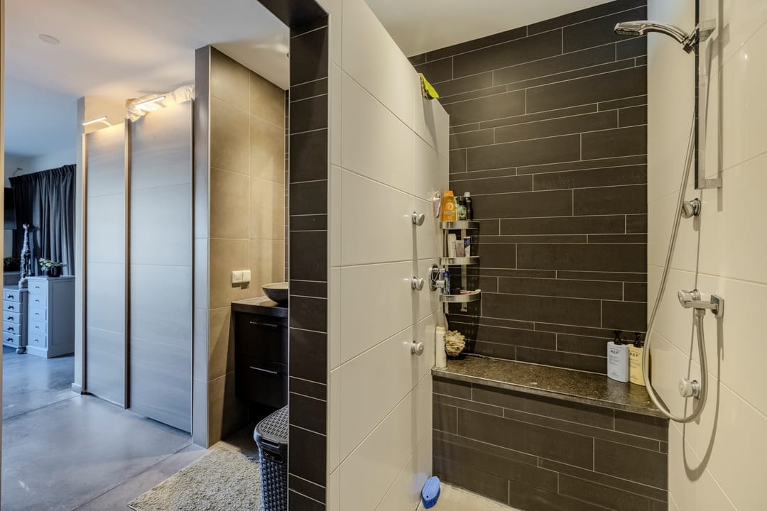 Foto 43 van Uithuizerweg 17