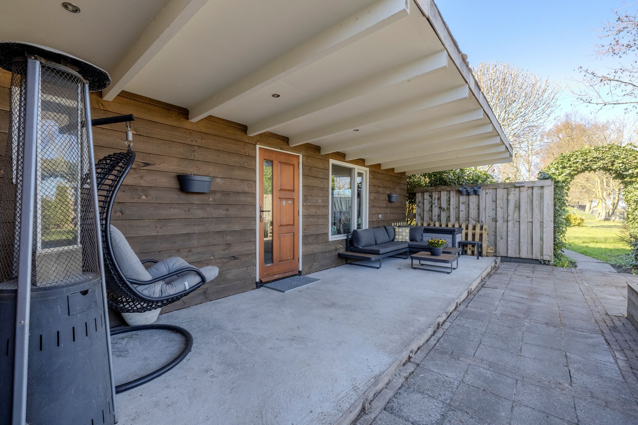 Foto 90 van Uithuizerweg 17