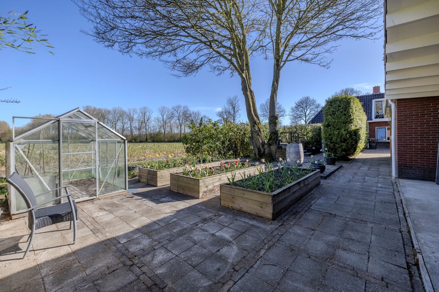 Foto 94 van Uithuizerweg 17