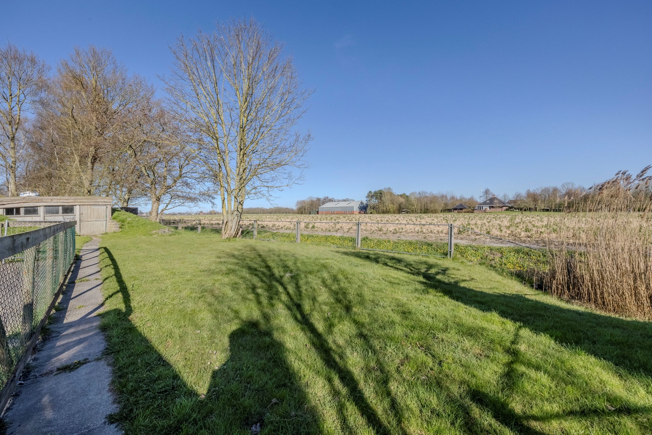 Foto 99 van Uithuizerweg 17