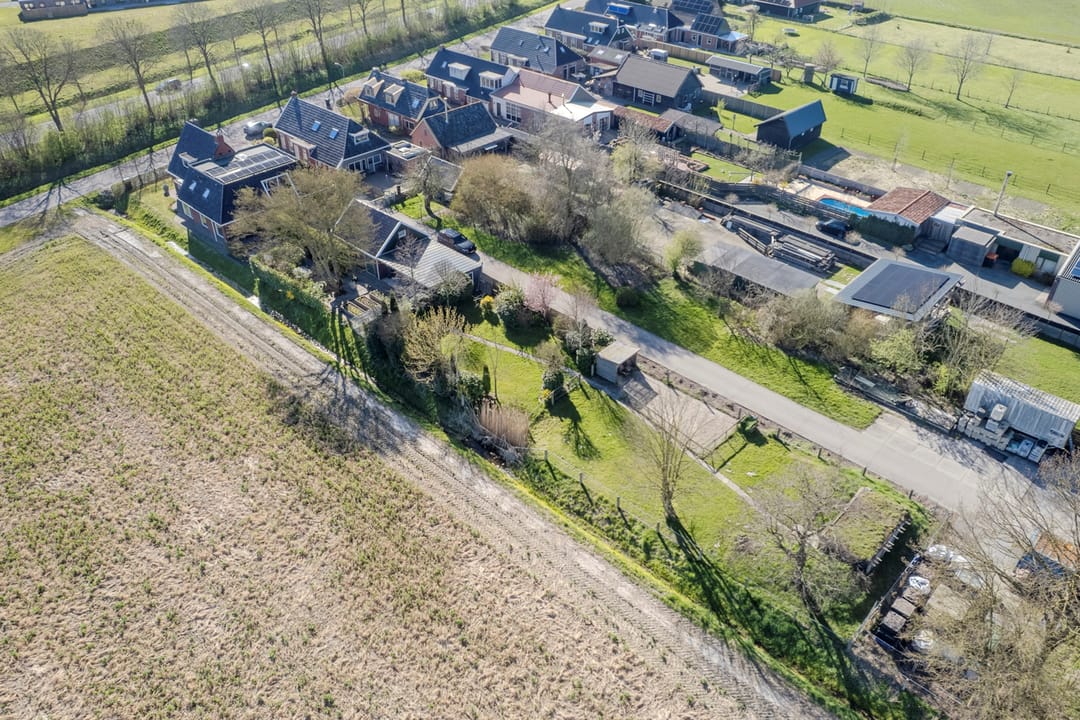 Foto 107 van Uithuizerweg 17