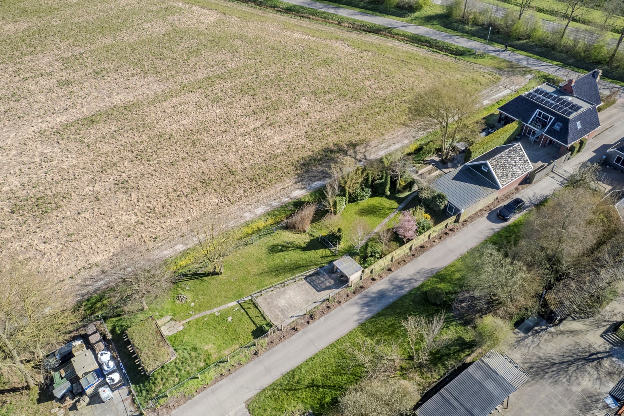 Foto 108 van Uithuizerweg 17