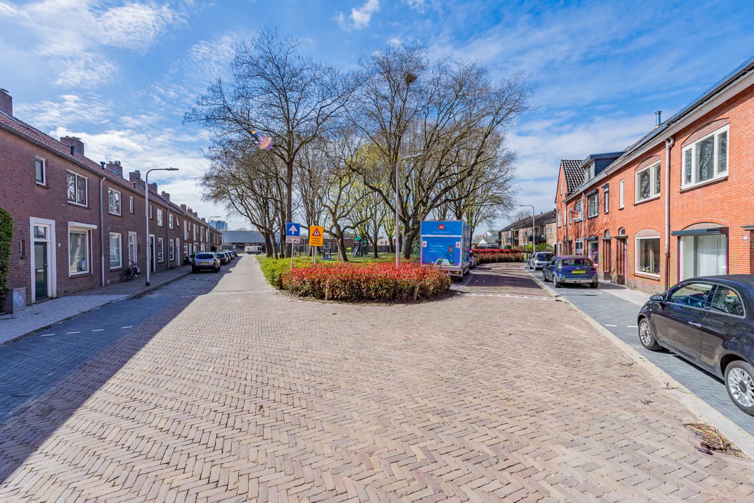 Foto 32 van Hellebaardstraat 8