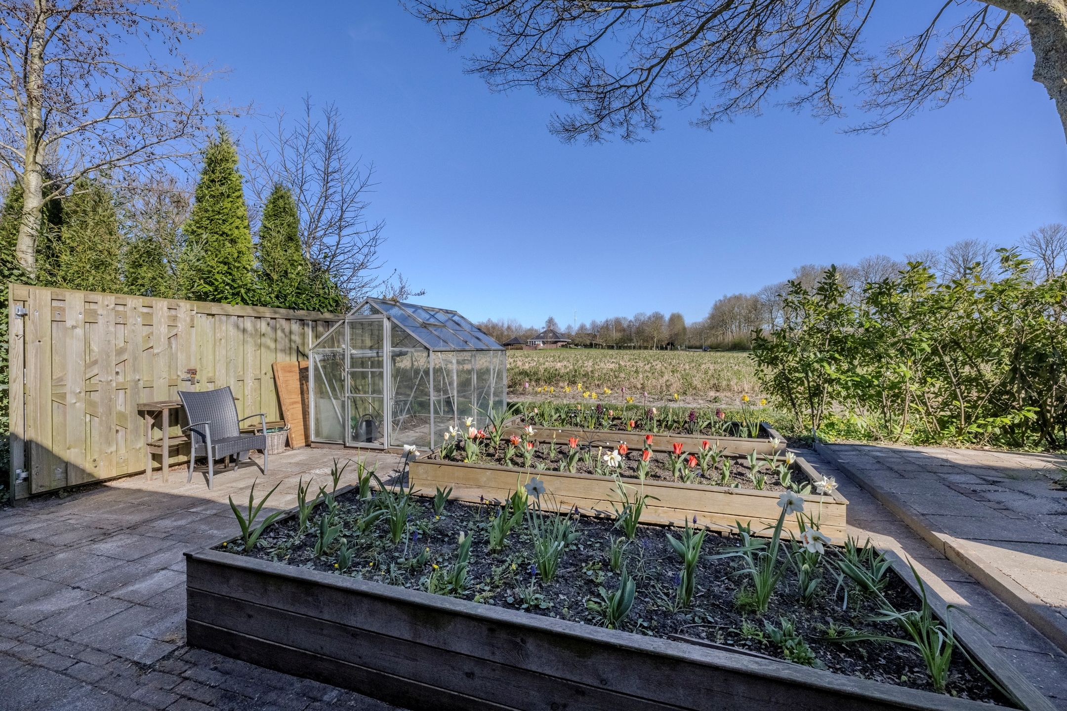 Foto 93 van Uithuizerweg 17