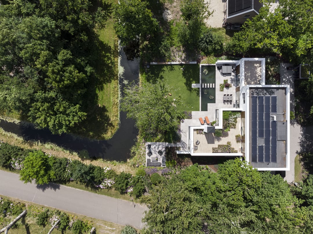 Foto 31 van Bernadettelaan 1