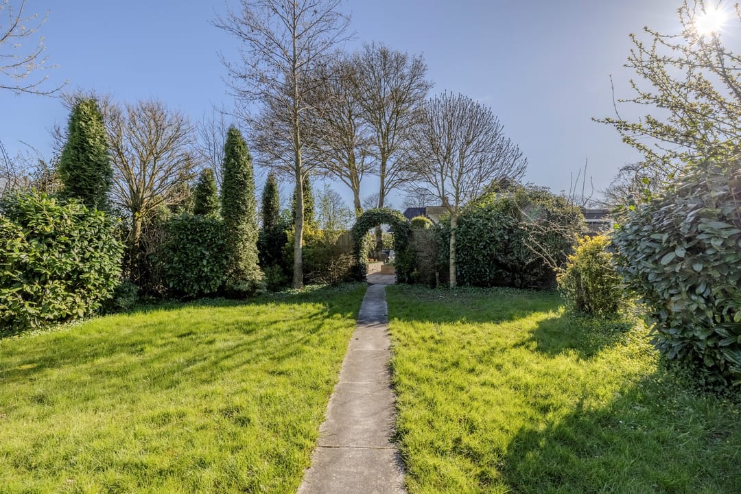 Foto 98 van Uithuizerweg 17