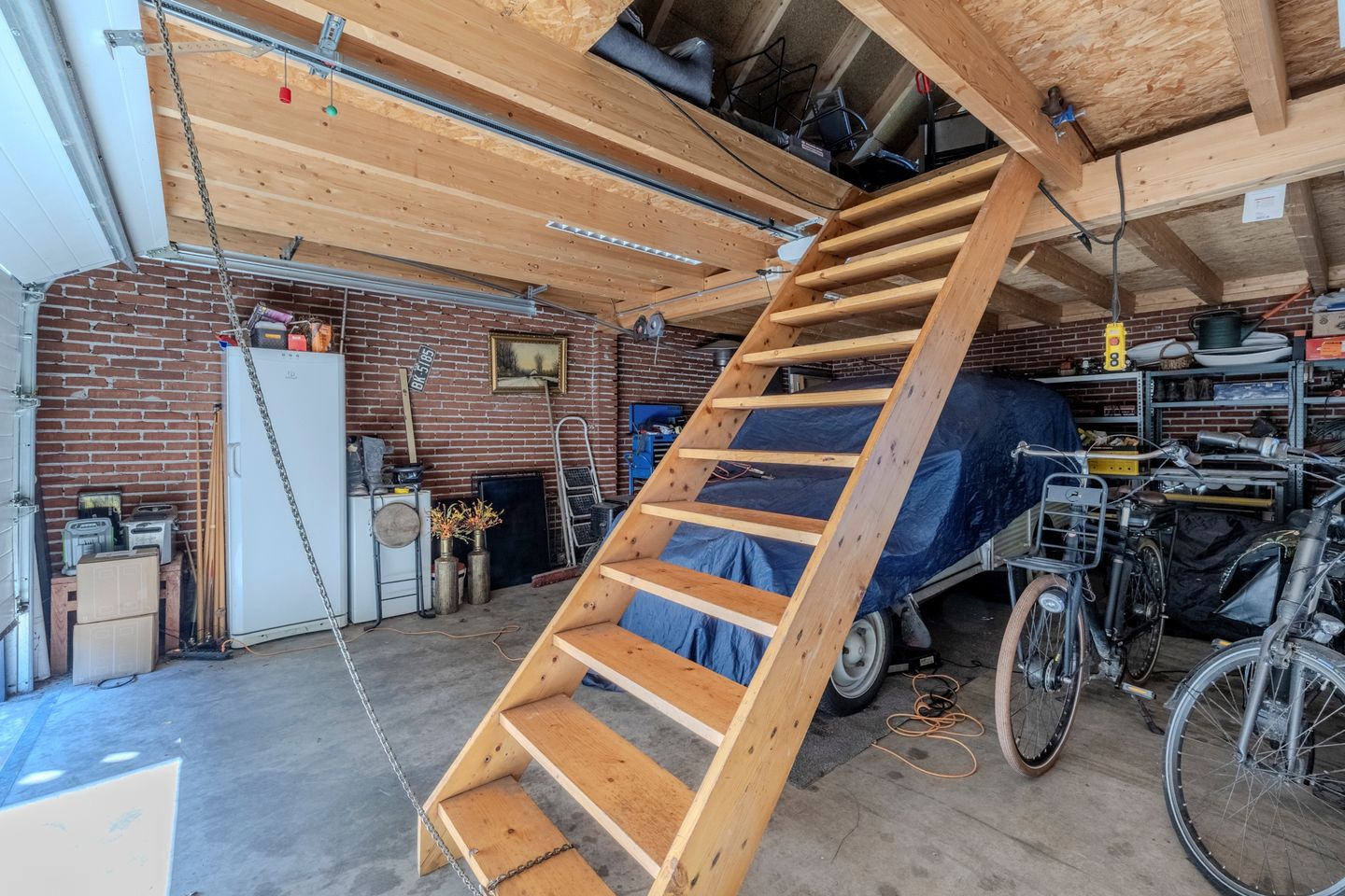 Foto 104 van Uithuizerweg 17