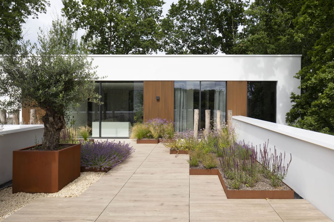 Foto 22 van Bernadettelaan 1