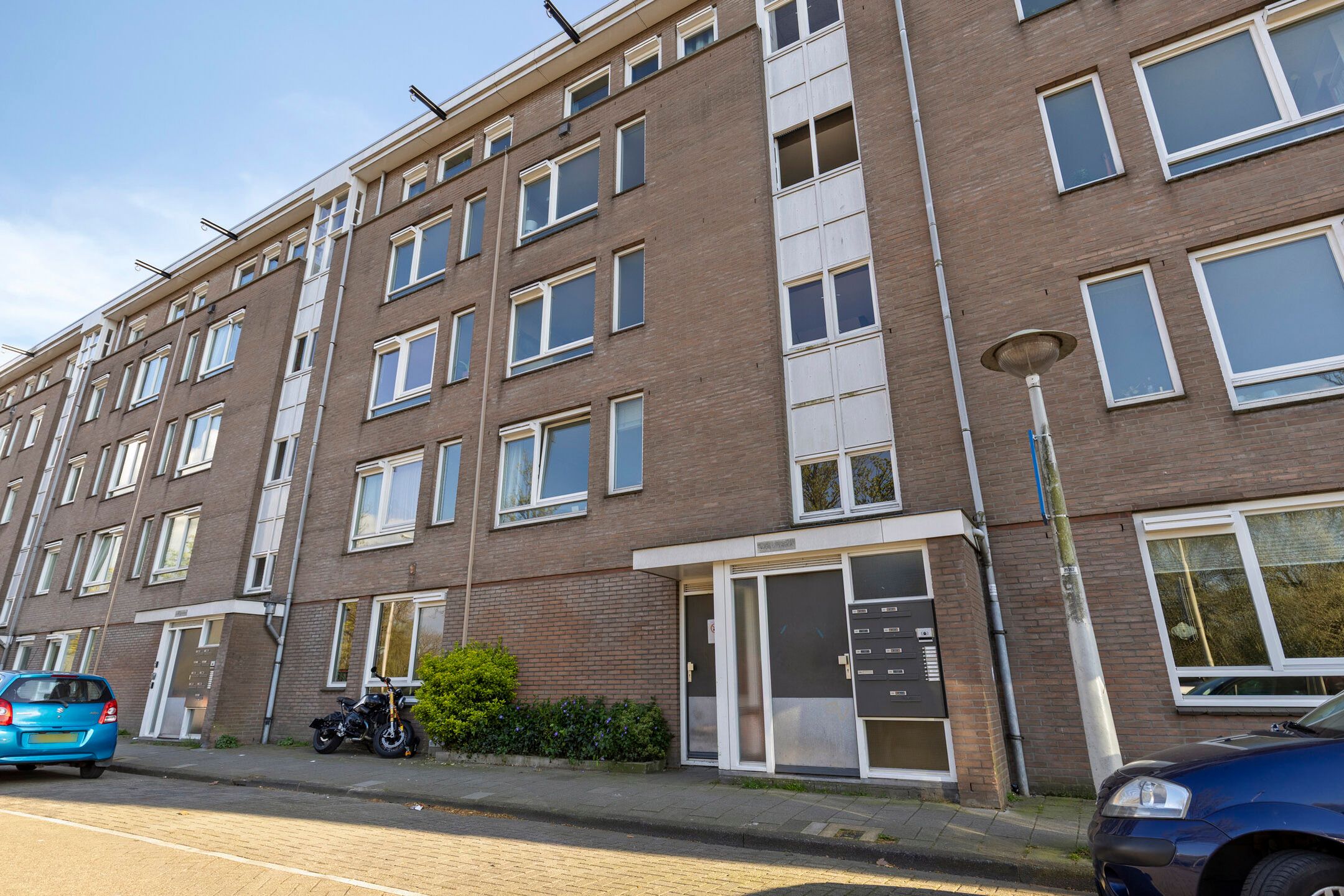 Foto 42 van Haarlemmerweg 495-A