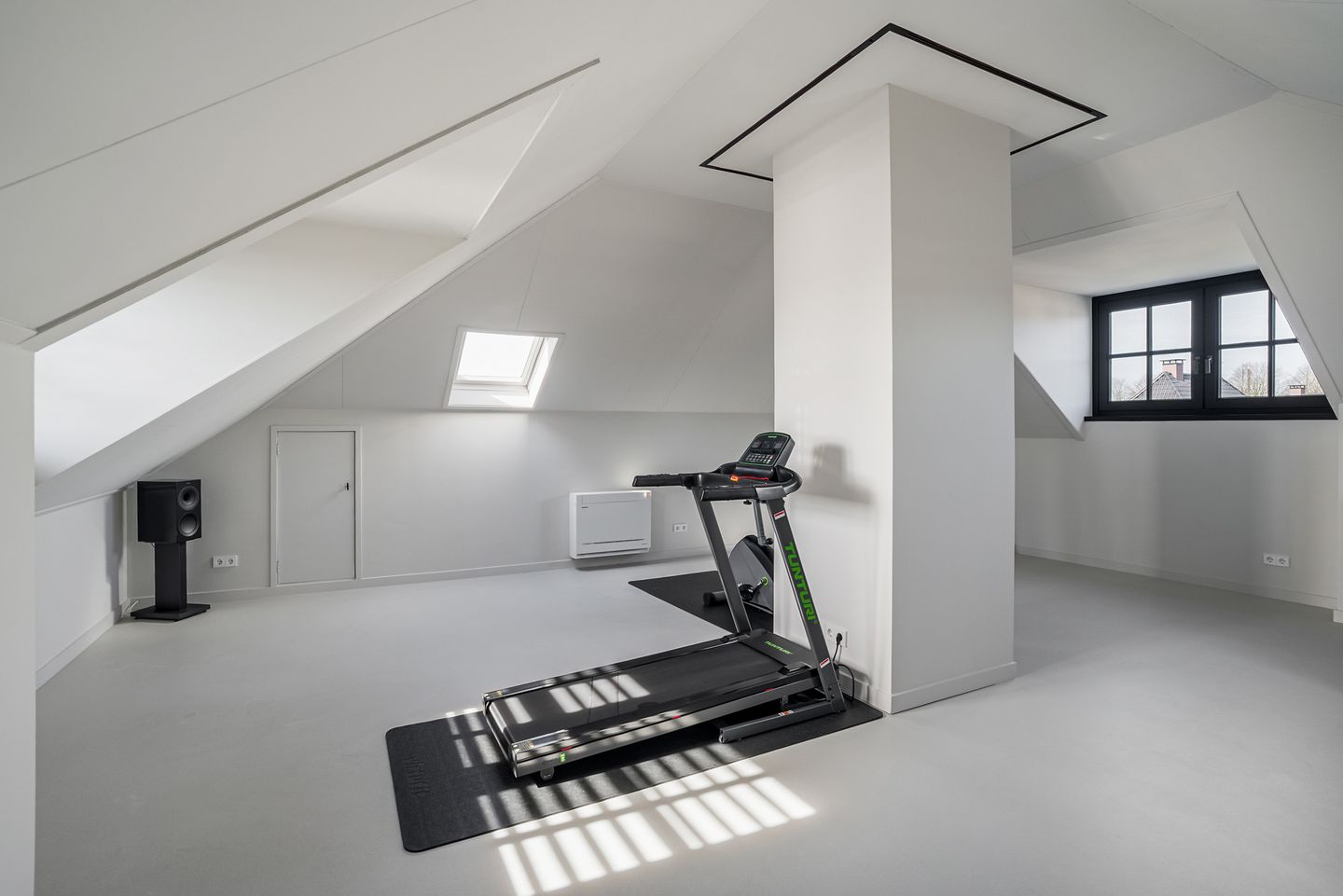 Foto 64 van Kloosring 10