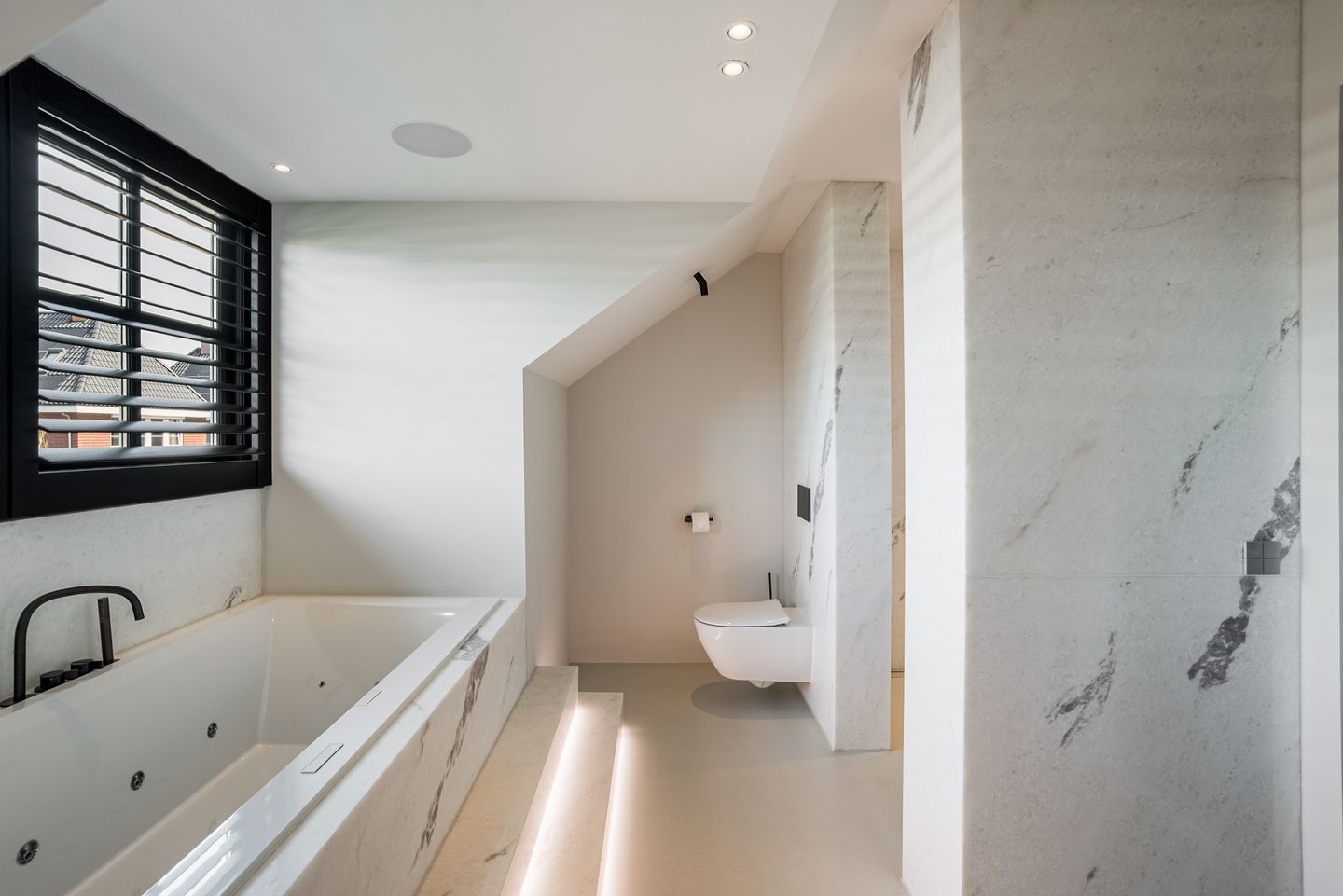 Foto 49 van Kloosring 10