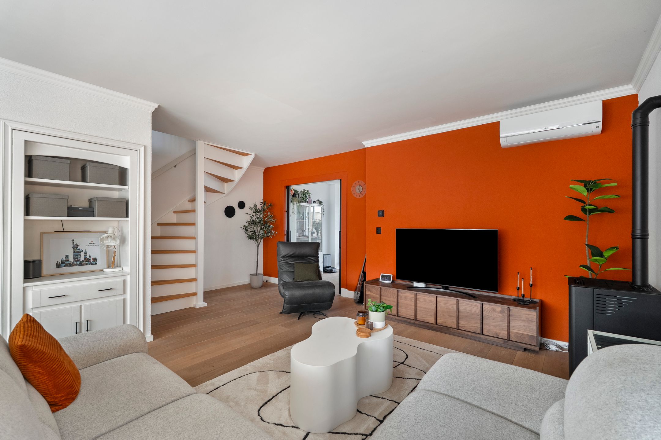 Foto 15 van Burg. Lovinkstraat 9-B