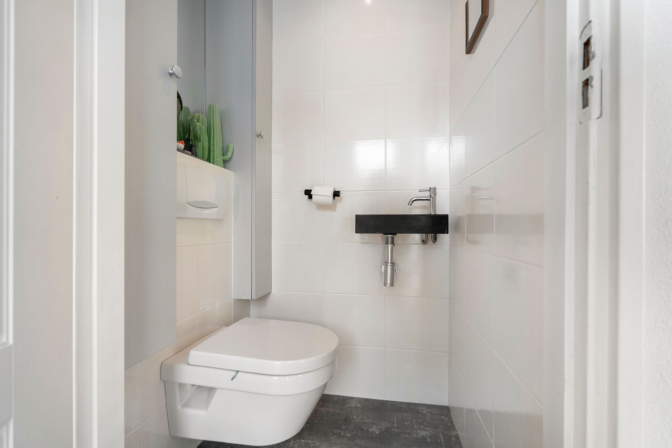 Foto 9 van Burg. Lovinkstraat 9-B