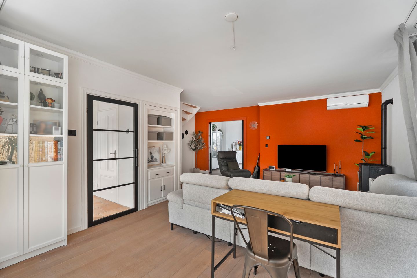 Foto 14 van Burg. Lovinkstraat 9-B