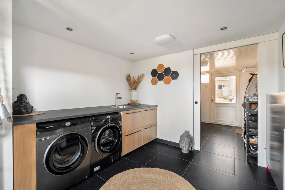 Foto 26 van Burg. Lovinkstraat 9-B