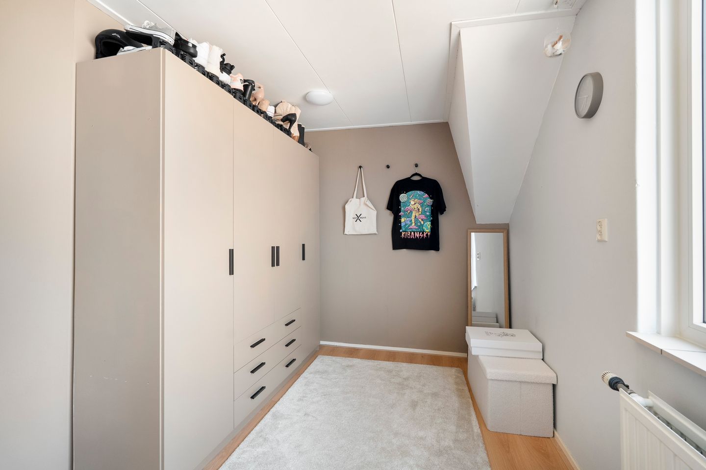 Foto 44 van Burg. Lovinkstraat 9-B