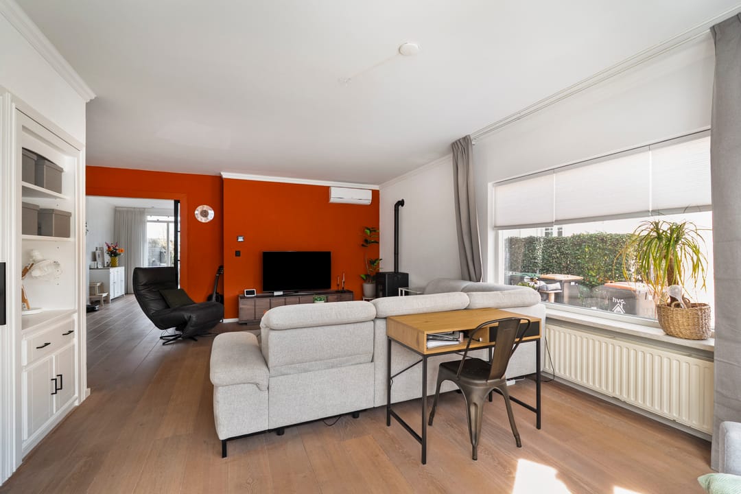 Foto 13 van Burg. Lovinkstraat 9-B