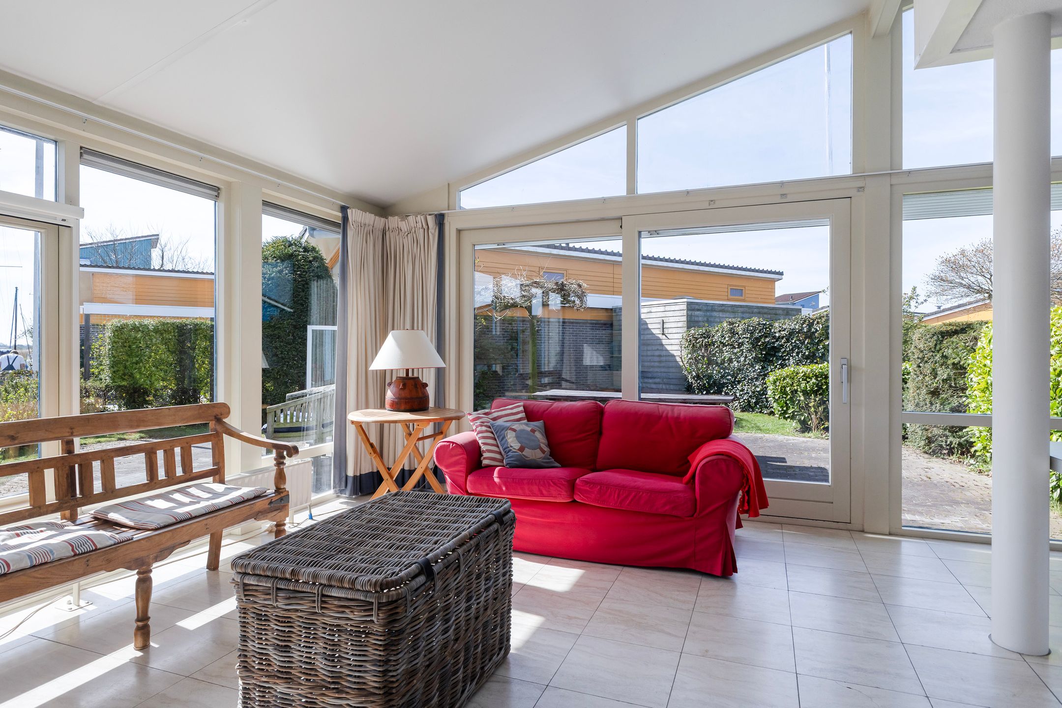 3-bedroom freehold villa in Heeg — photo 3 of 5